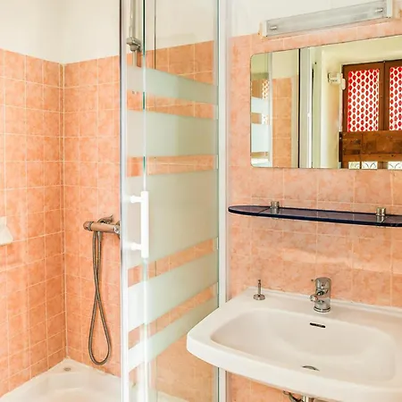 Awesome In With House Sea View Appartement *